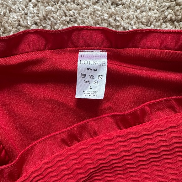 Lounge Red Ruffle Bikini - Picture 4 of 6
